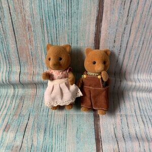 Adorable calico critters fox mom and dad Animal Figurines